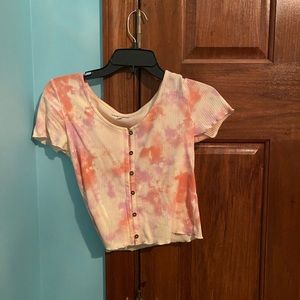 Tie-dye crop top!